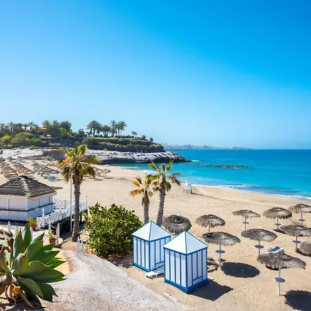 1a Sofia Close Services Sea, Wifi! شقة